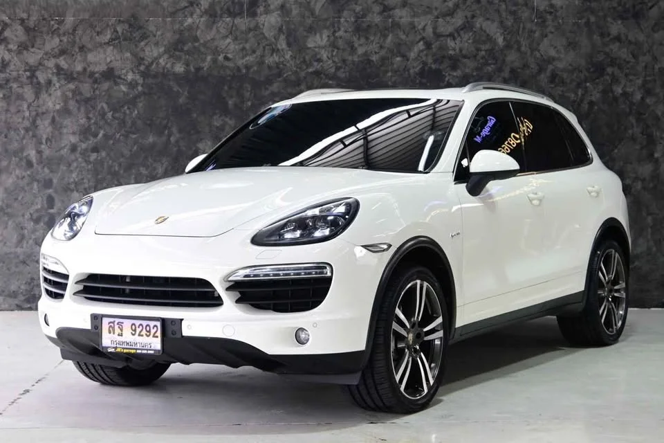 2012 Porsche Cayenne II 3