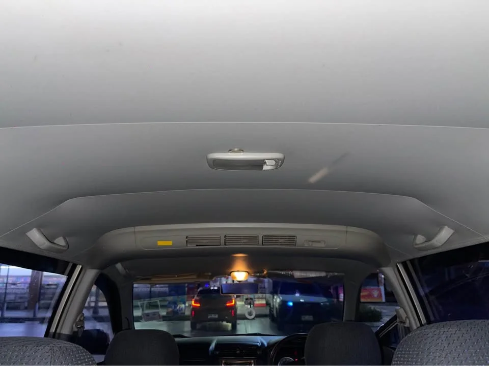 2004 Toyota Avanza I 2