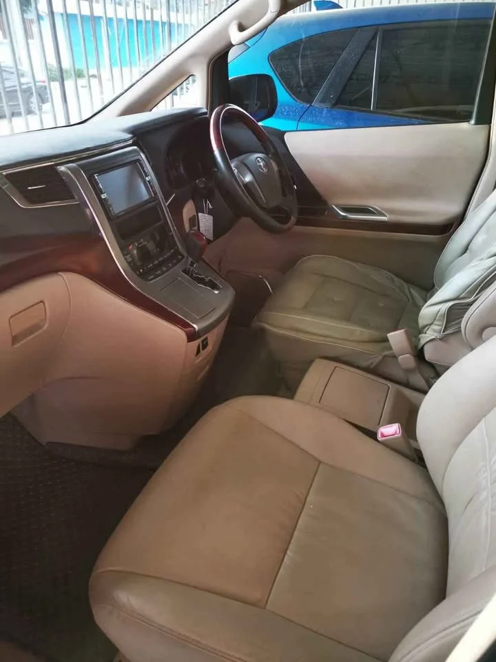 2010 Toyota Alphard, Vellfire II (AH20) 2