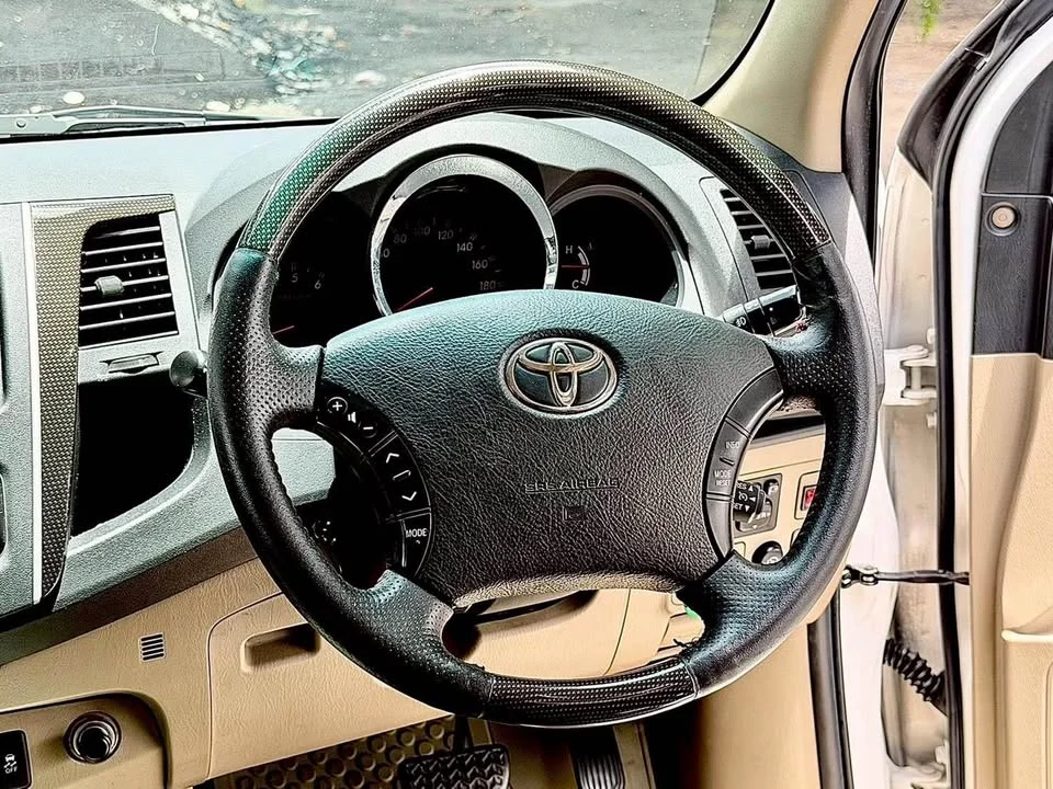 2009 Toyota Fortuner I 2