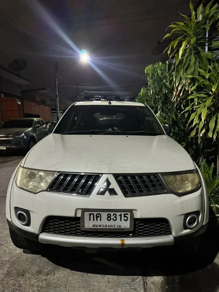 2013 Mitsubishi Pajero Sport II 3