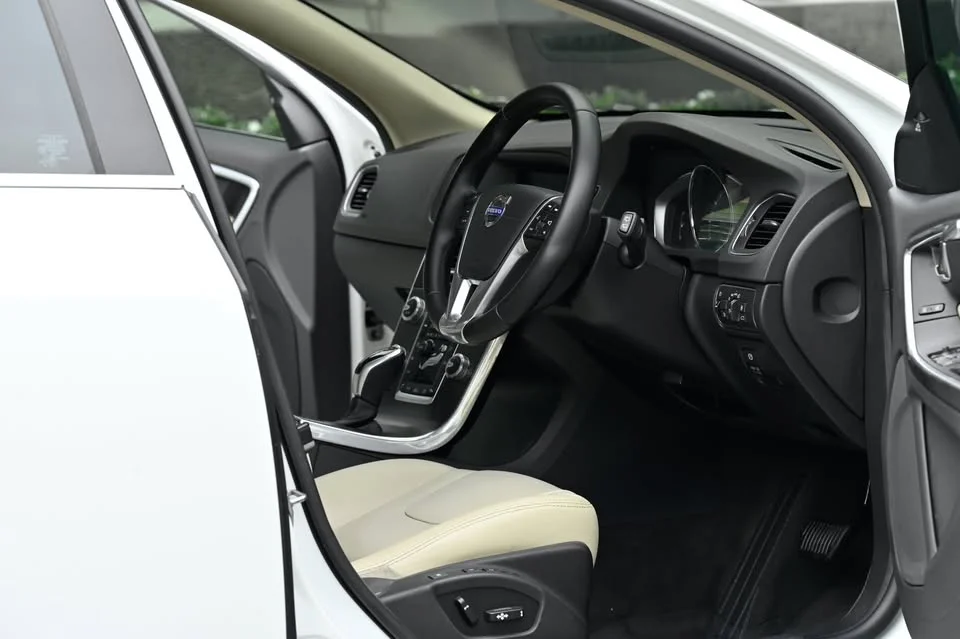 2015 Volvo V60 I 3