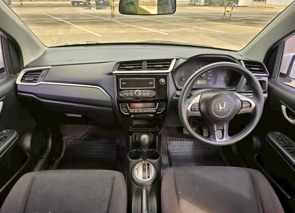 2016 Honda Brio Amaze I 2