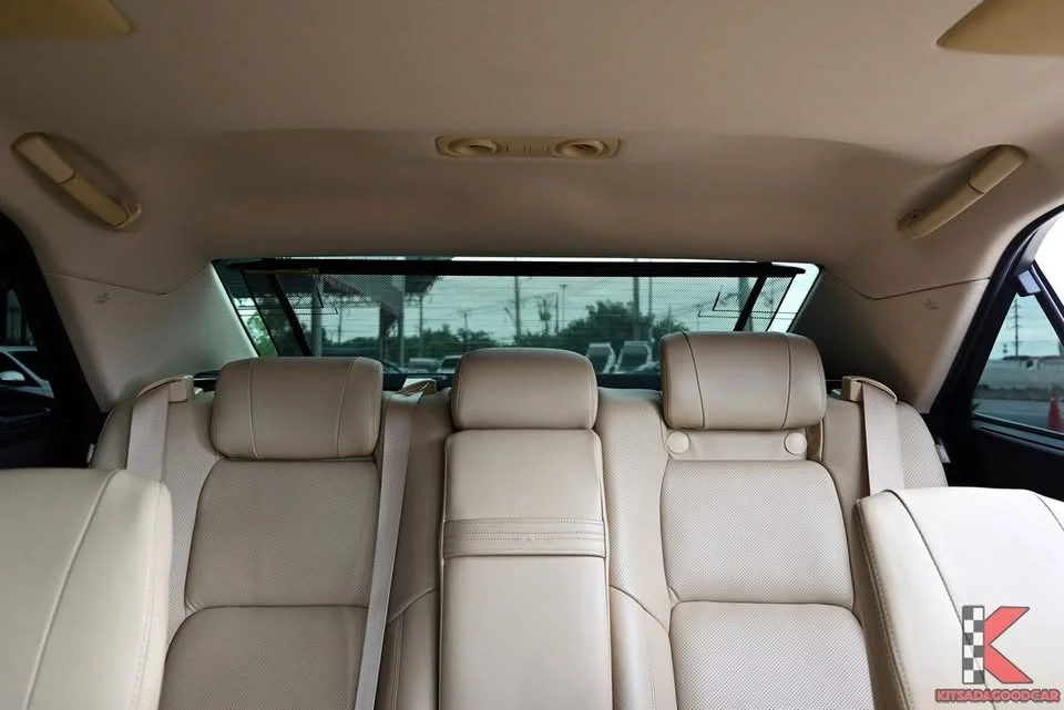 2014 Toyota Crown Majesta VI (S210) 2