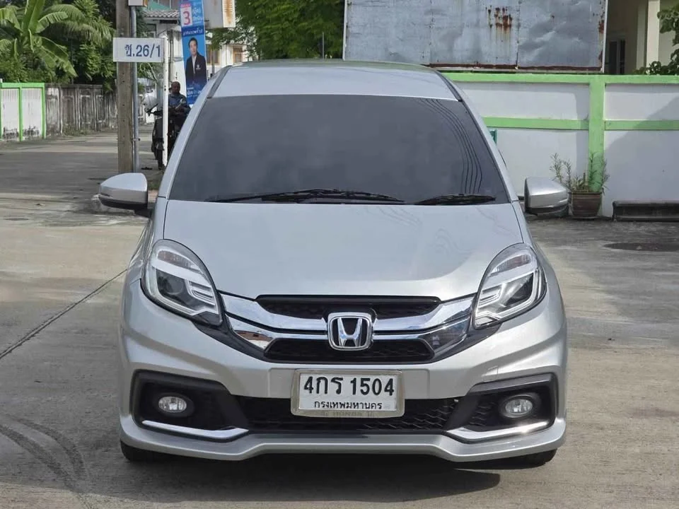 2015 Honda Mobilio II 3