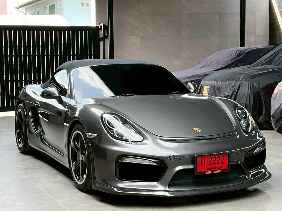 2014 Porsche Boxster and Cayman III 3