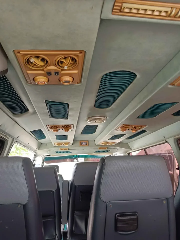 2001 Toyota Commuter IV (H100) 3
