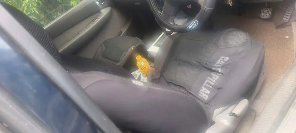 2001 Mazda 2500 Fighter V 3