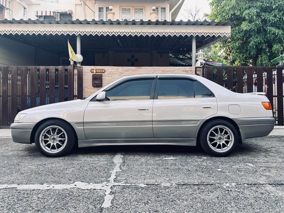 1997 Toyota Corona Premio X (T210) 3