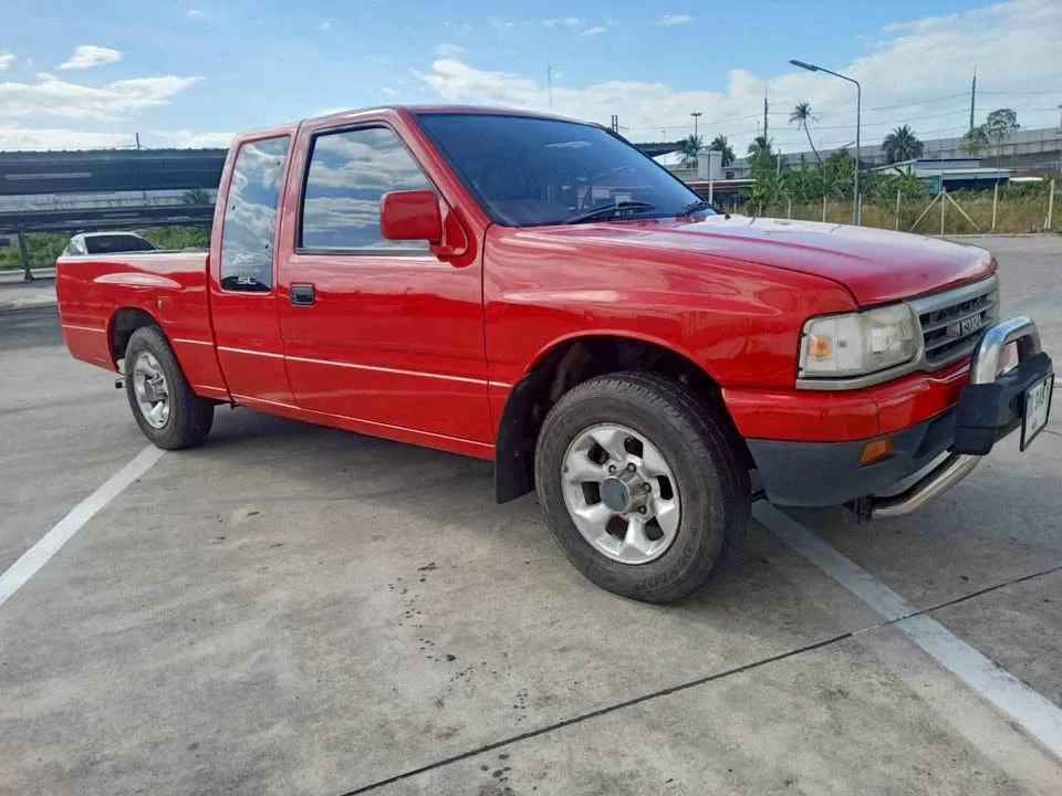 1996 Isuzu TFR III 3