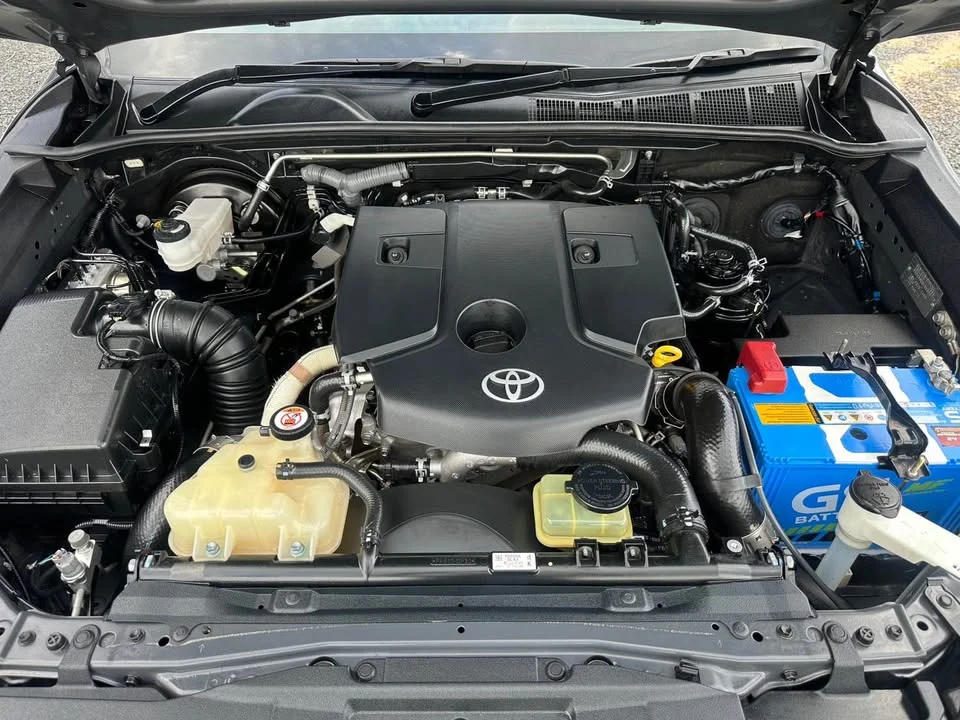 2022 Toyota Hilux VIII 3