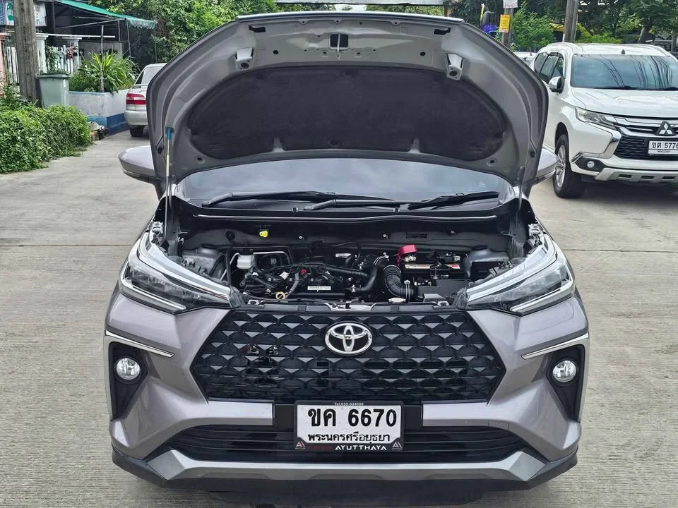 2023 Toyota Veloz III 3