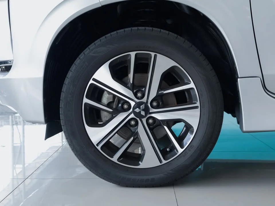 2019 Mitsubishi Xpander I 3