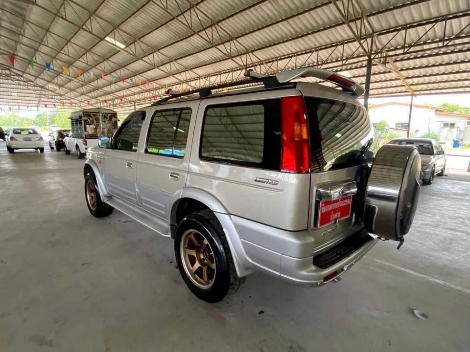 2003 Ford Everest I 2