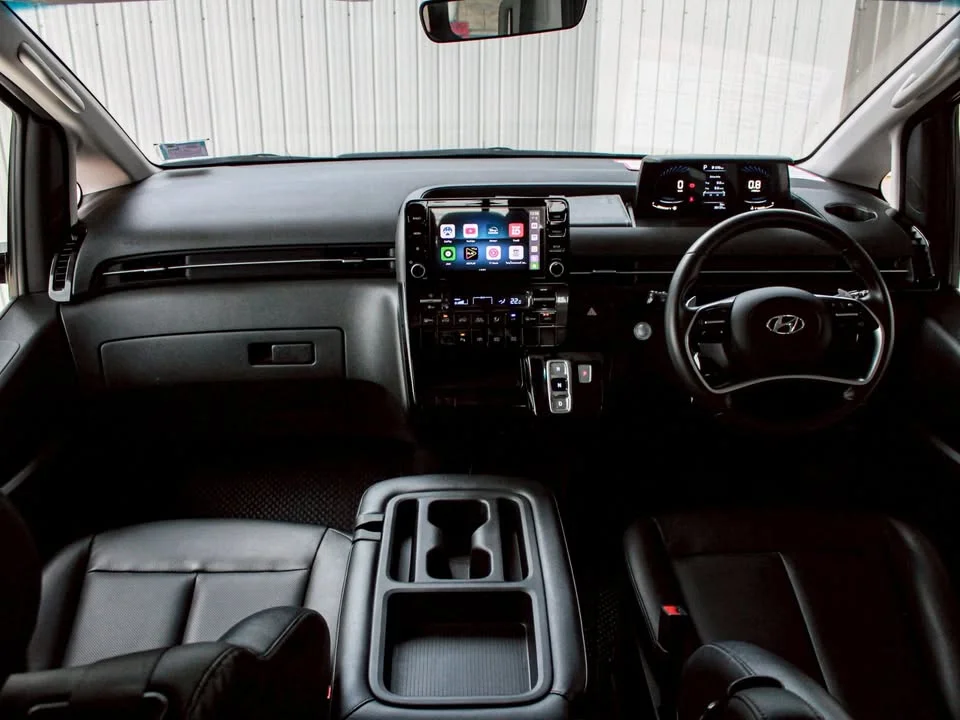 2022 Hyundai Staria US4 2