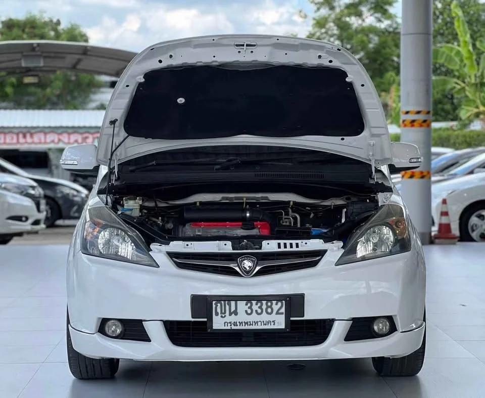 2011 Proton Exora 2