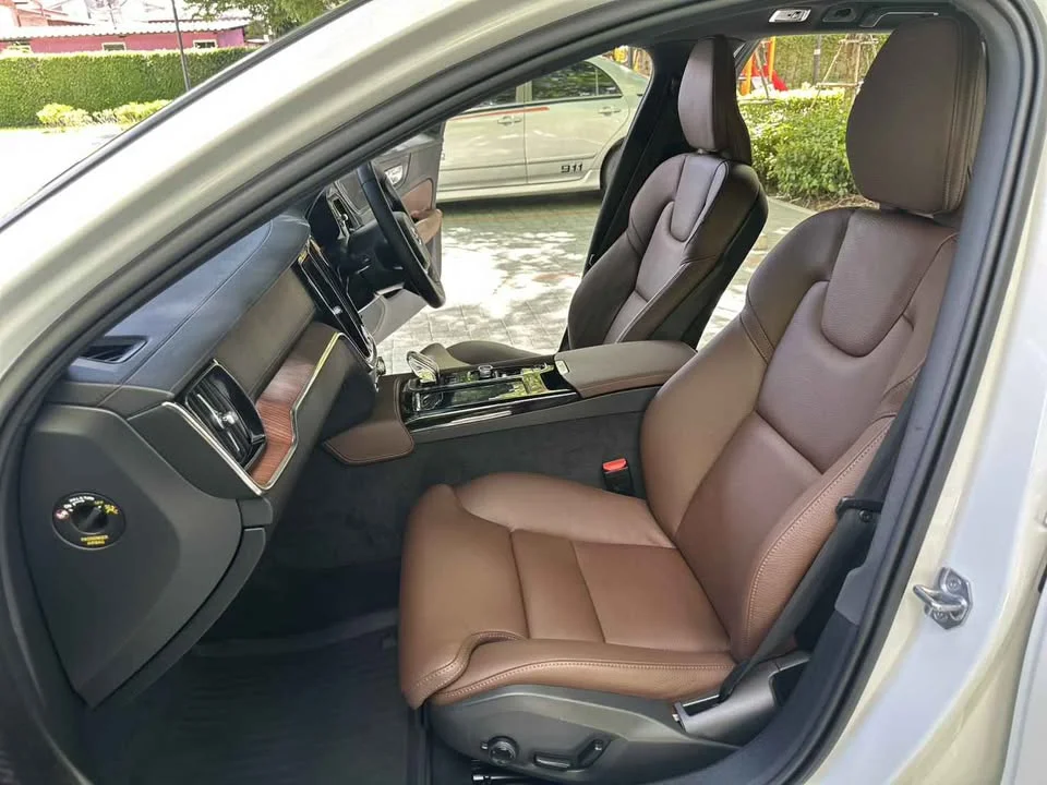 2021 Volvo V60 II 3