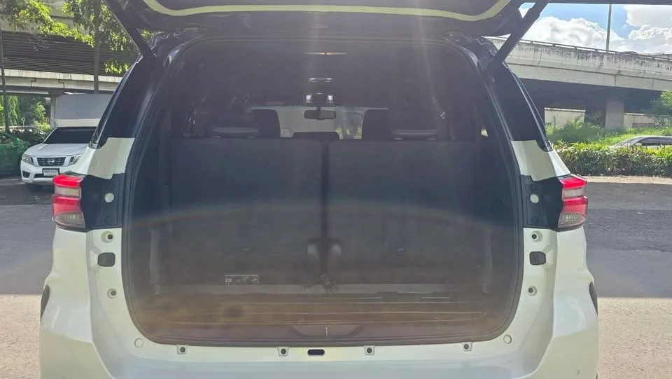 2022 Toyota Fortuner II 2