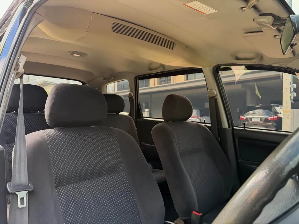 2010 Toyota Avanza I 2