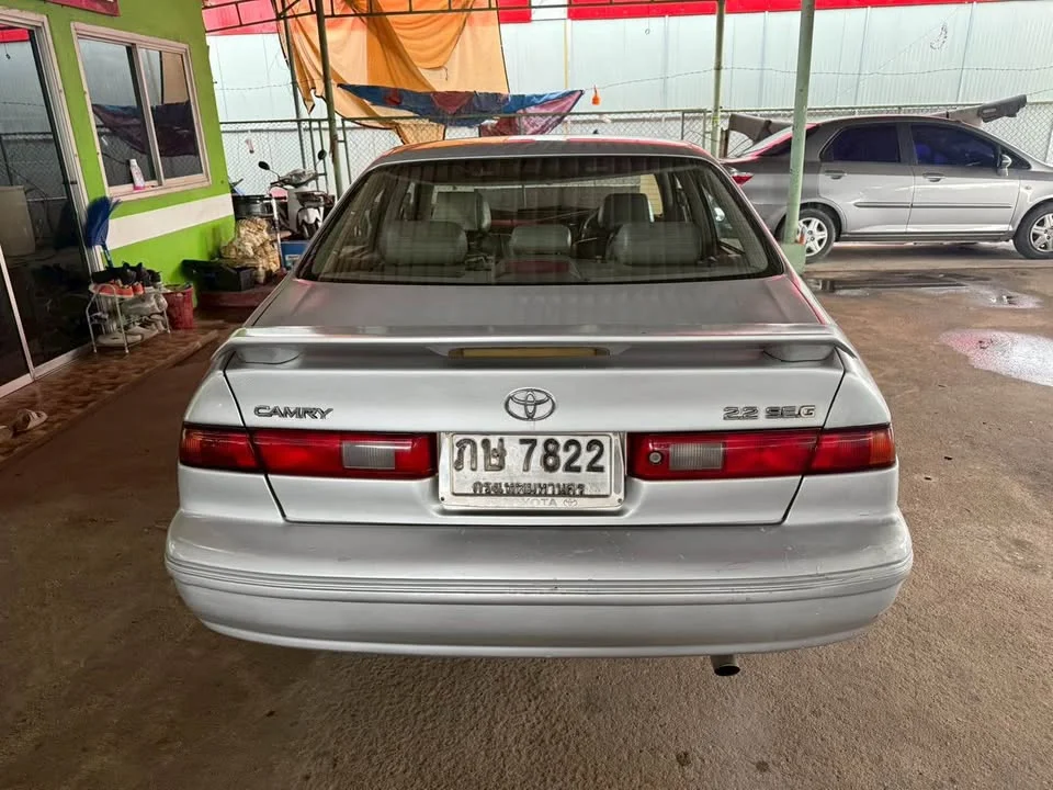 2001 Toyota Camry IV (XV20) 3