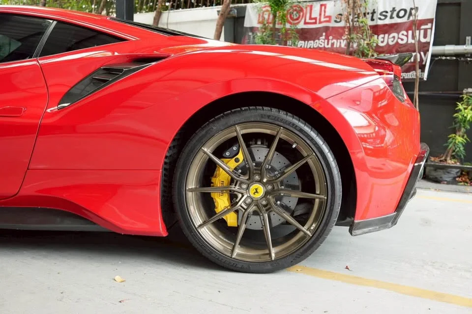 2022 Ferrari 488 2