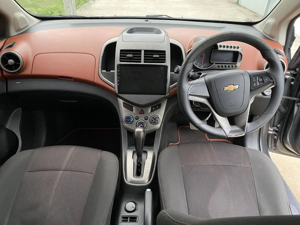 2014 Chevrolet Sonic 2