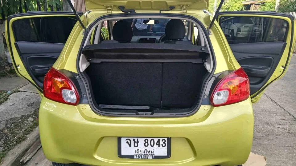 2558 Mitsubishi Mirage VI 3