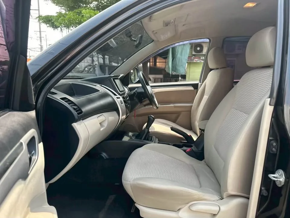 2013 Mitsubishi Pajero Sport II 3