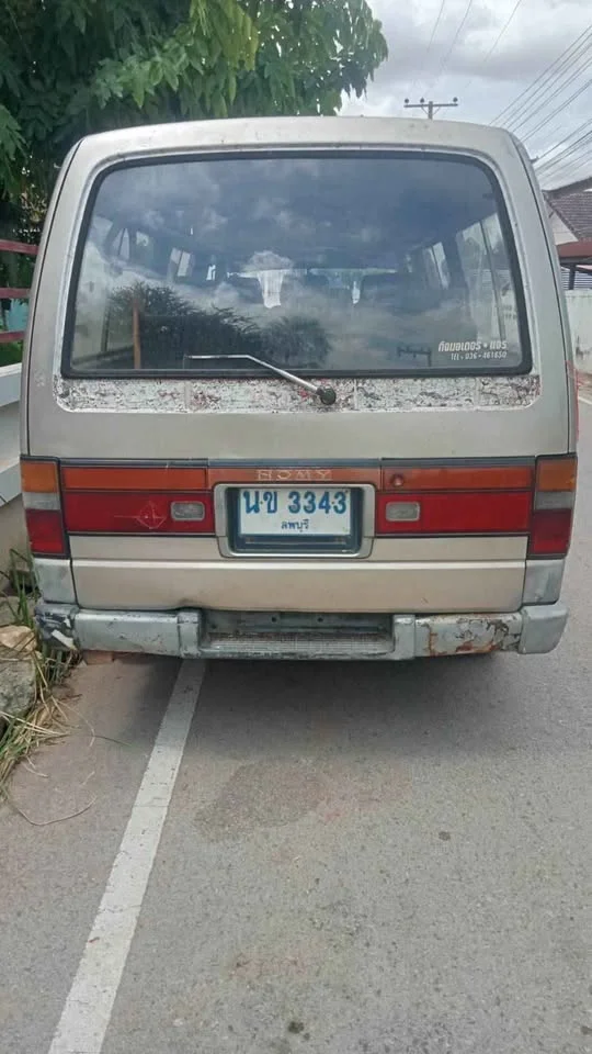 1932 Nissan Urvan IV (E24) 2