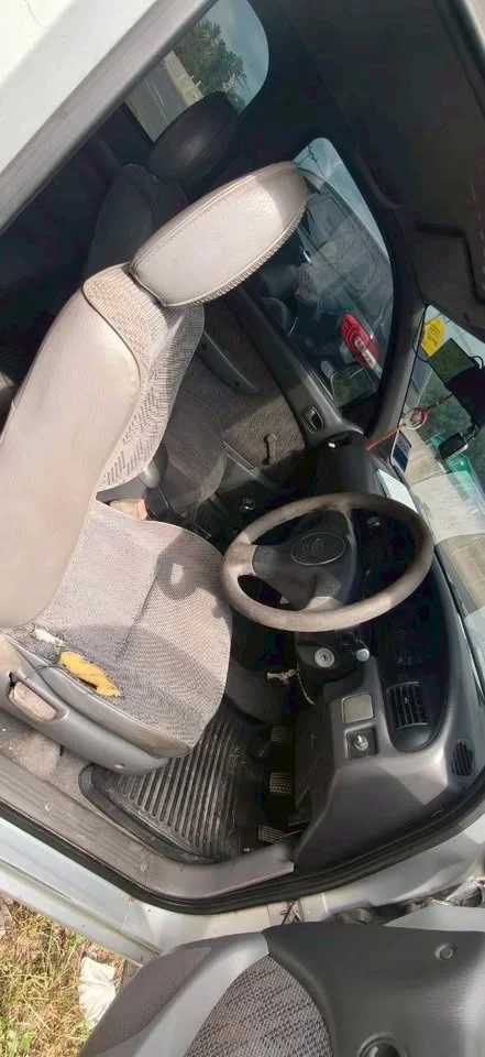 2001 Ford Ranger I 3