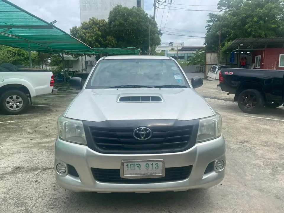 2014 Toyota Hilux VII 2