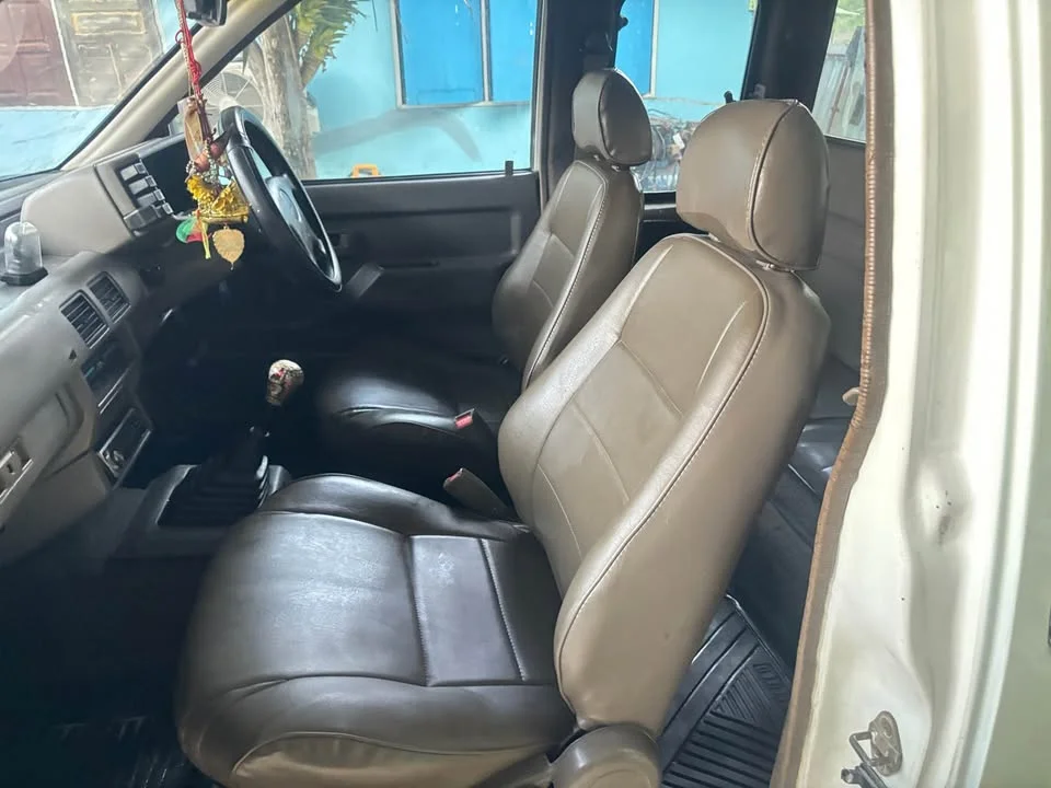 1996 Isuzu TFR III 3