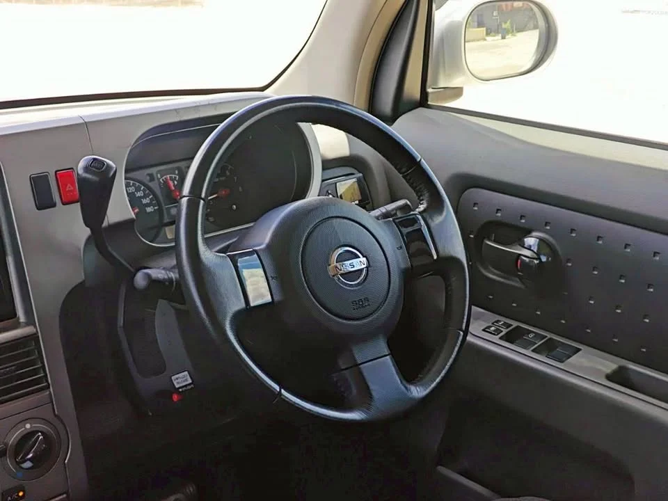 2012 Nissan Cube II (Z11) 3
