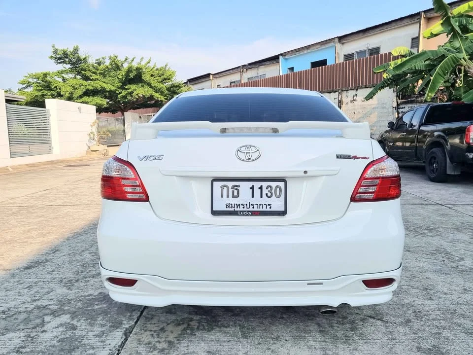 2013 Toyota Vios II 2