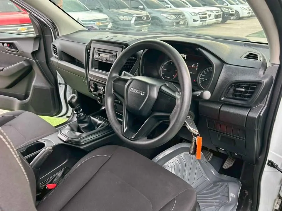 2021 Isuzu D-Max III (RG) 2