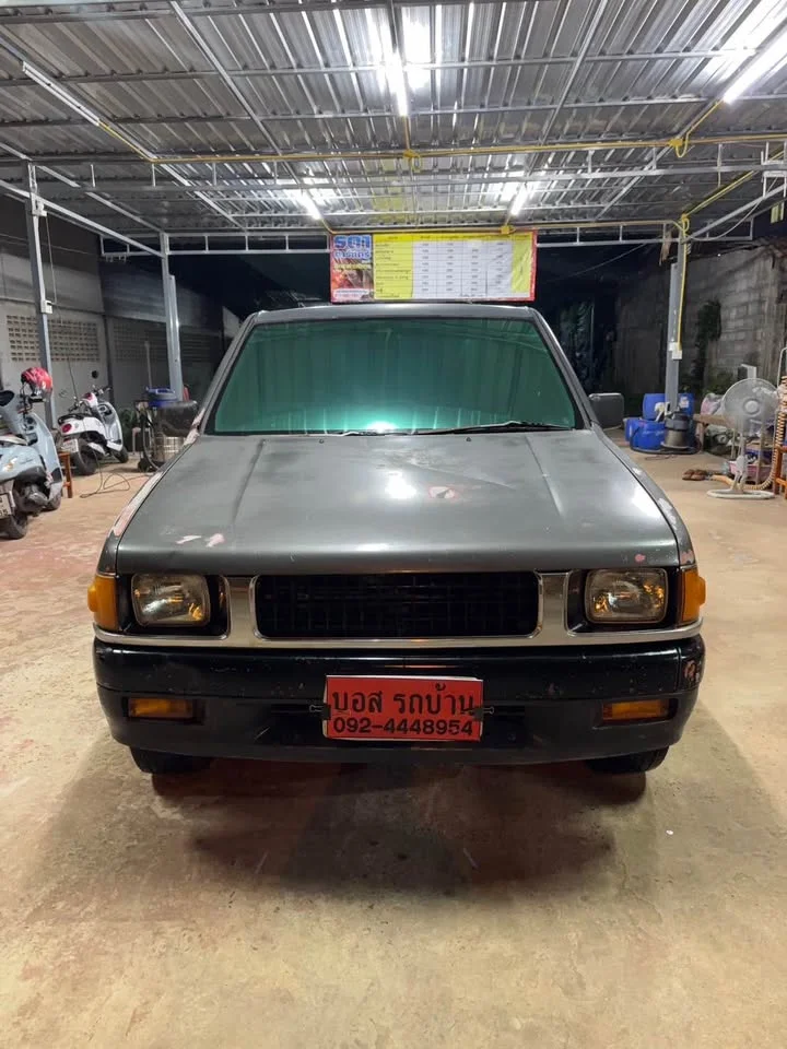 1989 Isuzu TFR III 2