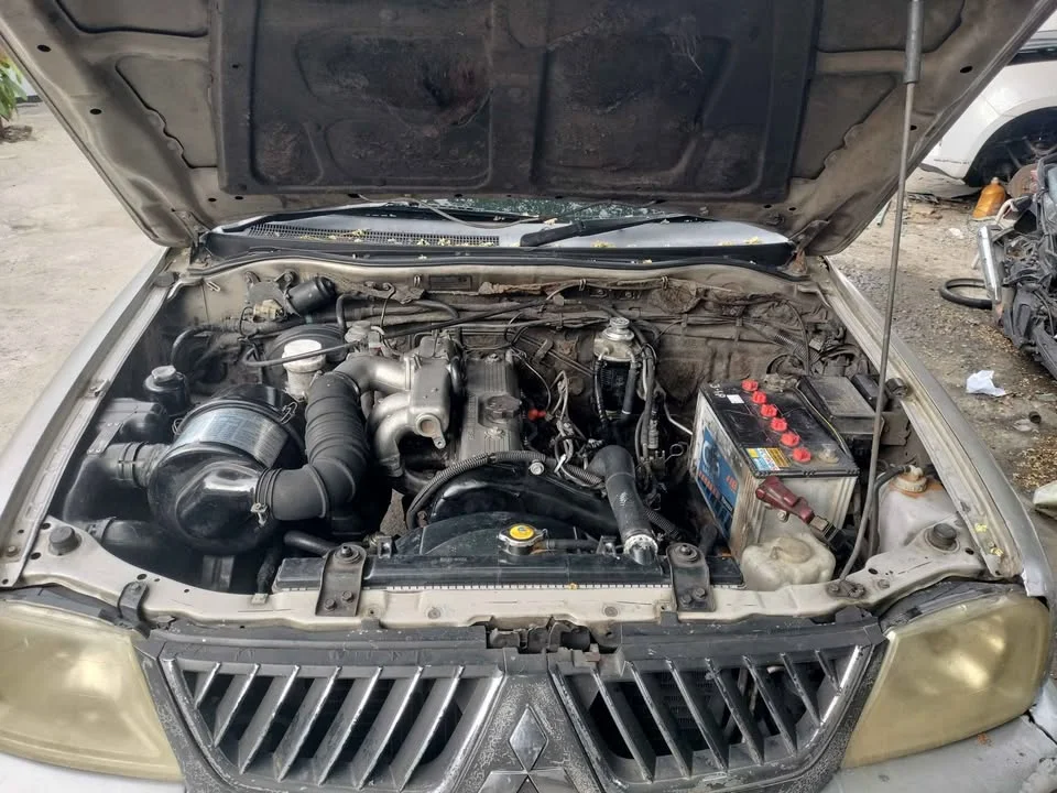 2005 Mitsubishi Strada III 3