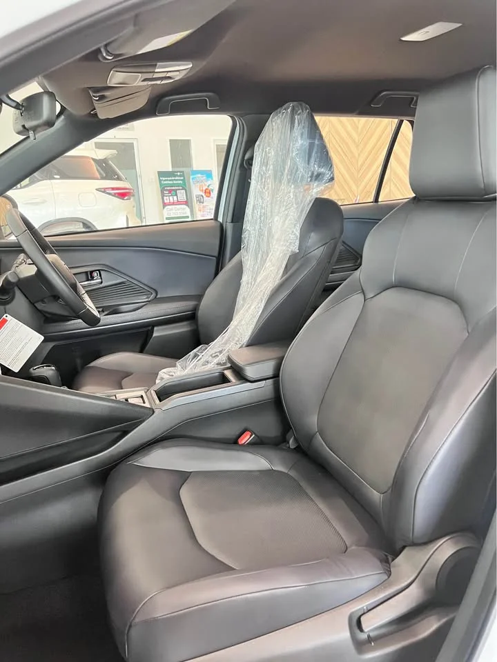 2026 Toyota Yaris Cross AC200 2