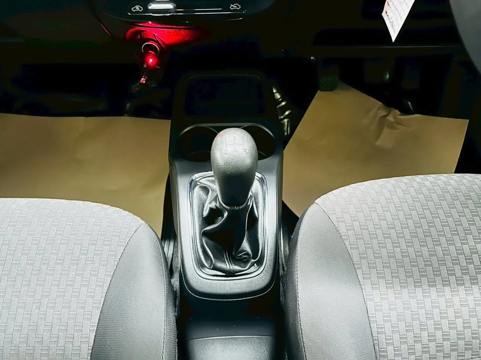 2017 Mitsubishi Mirage VI 3