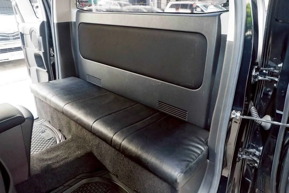 2018 Toyota Hilux VIII 2