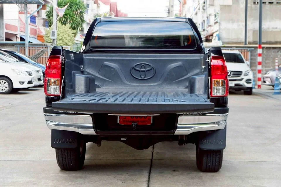 2018 Toyota Hilux VIII 3
