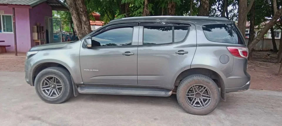 2013 Chevrolet TrailBlazer II 2