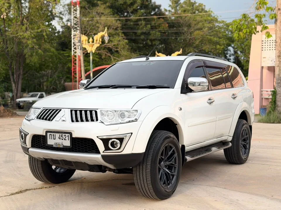 2012 Mitsubishi Pajero Sport II 3