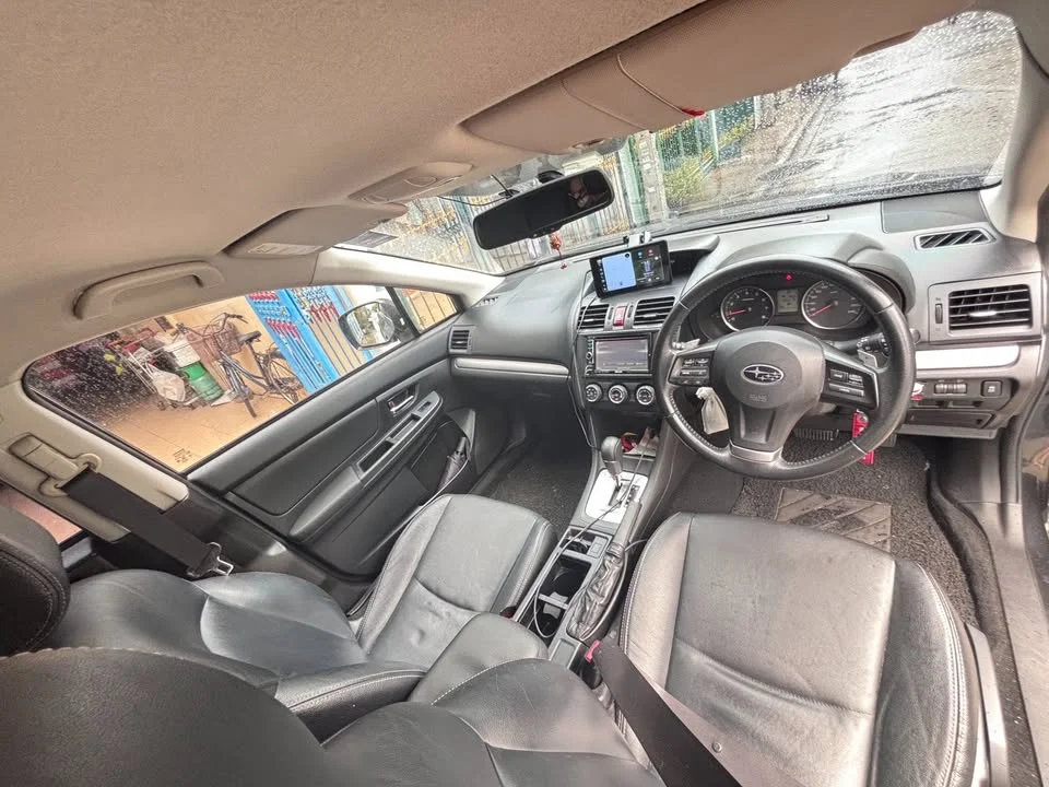 2012 Subaru XV I 2