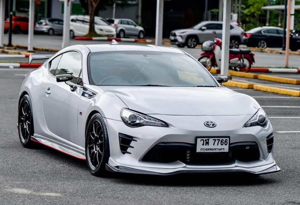 2013 Toyota GT86 ZN6, ZC6 3