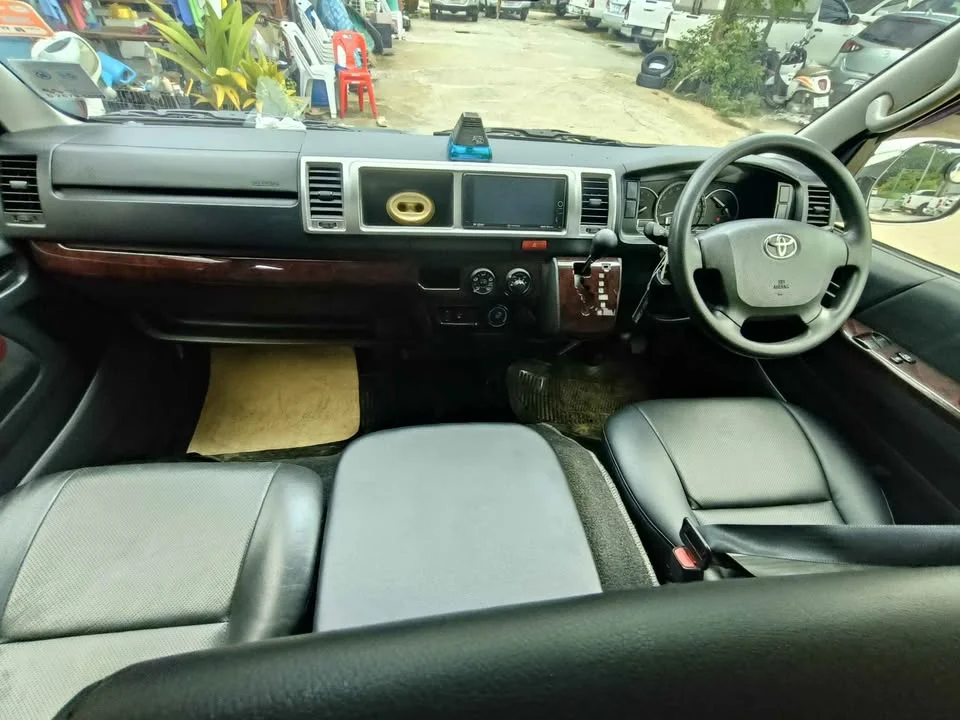 2018 Toyota HiAce V (H200) 2