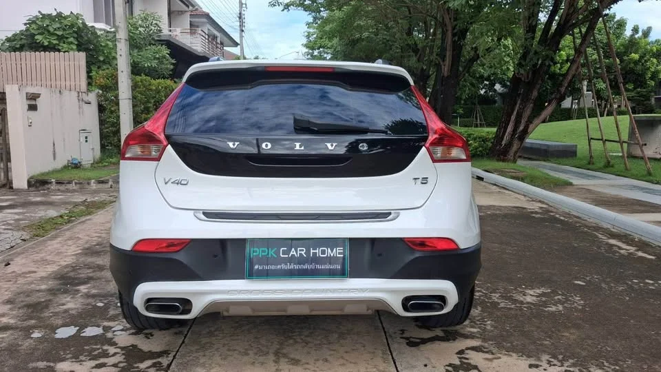 2015 Volvo V40 II 3