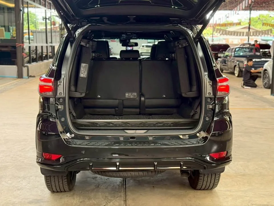 2023 Toyota Fortuner II 2