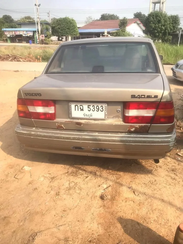 1997 Volvo 700 Series 3