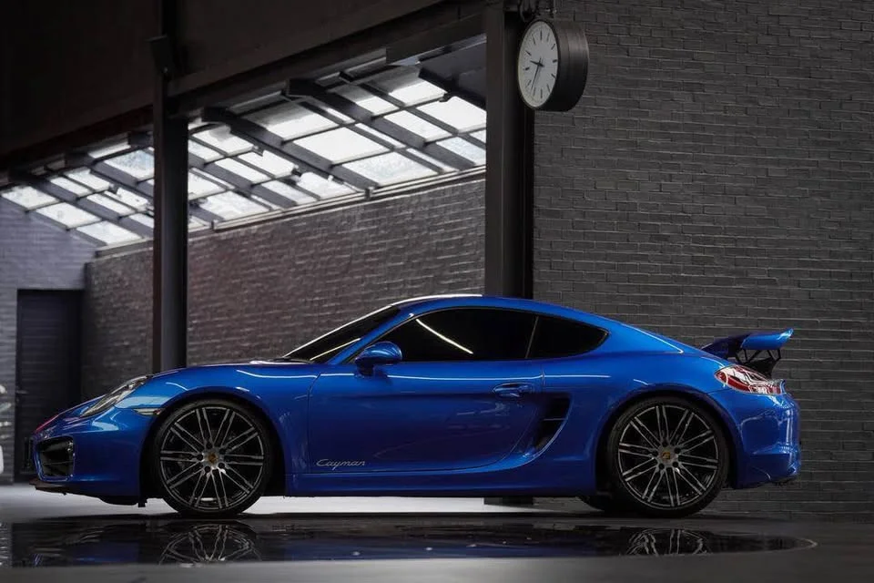 2015 Porsche Boxster and Cayman III 3